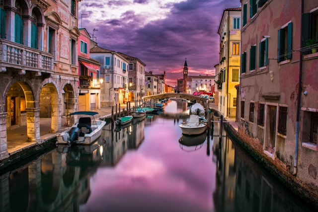 Exploring Italy: A Journey Through Art, History, and Cuisine