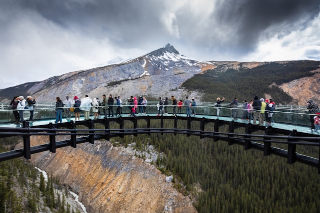 Canada: A Land of Natural Beauty and Cultural Riches