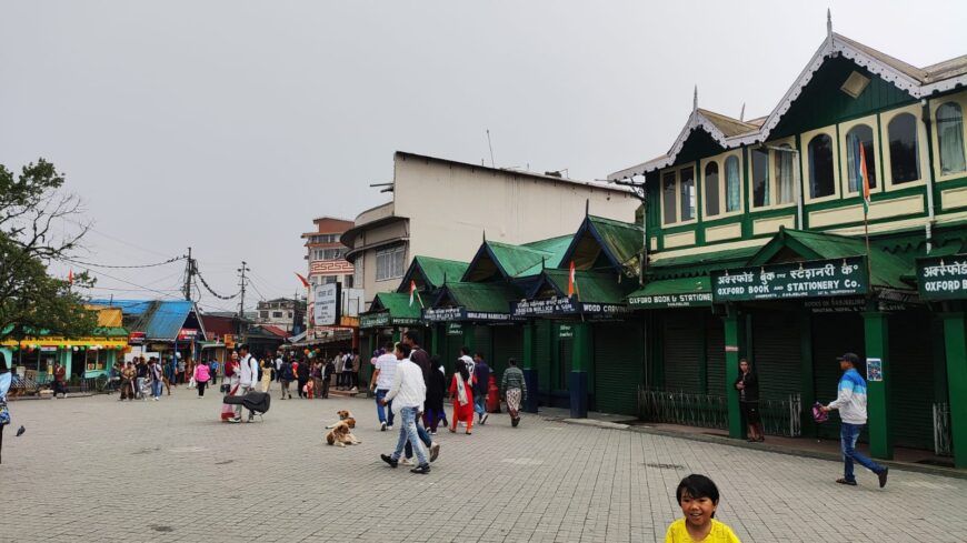 Discovering Chowrasta (Mall Road): The Heart of Darjeeling